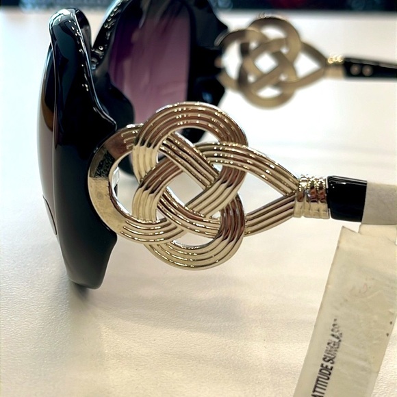 Brand New Round Oversized Black Sunglasses Purple Ombre Fade Lens Celtic Knot - Picture 13 of 15